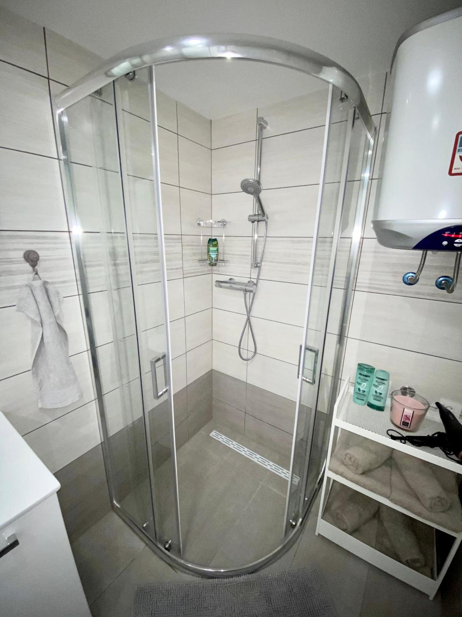 Jungle Loft - Central/Free Parking Ljubljana Ngoại thất bức ảnh